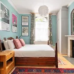 Ultra Central London, Garden, King Bed